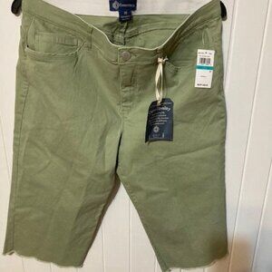 DEMOCRACY AB SOLUTION SKIMMER CAPRI SIZE 16 NWT